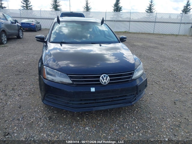 2017 Volkswagen Jetta Se მანქანა იყიდება აუქციონზე, vin: 3VWDB7AJ2HM381576, აუქციონის ნომერი: 12681414