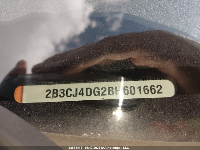 12681418 :رقم المزاد ، 2B3CJ4DG2BH601662 vin ، 2011 Dodge Challenger مزاد بيع