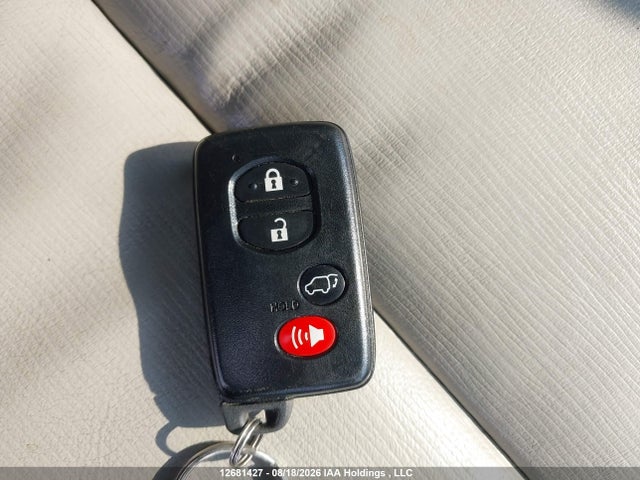 12681427 :رقم المزاد ، 4T3BK3BB4BU047095 vin ، 2011 Toyota Venza Base V6 مزاد بيع