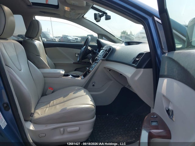 12681427 :رقم المزاد ، 4T3BK3BB4BU047095 vin ، 2011 Toyota Venza Base V6 مزاد بيع