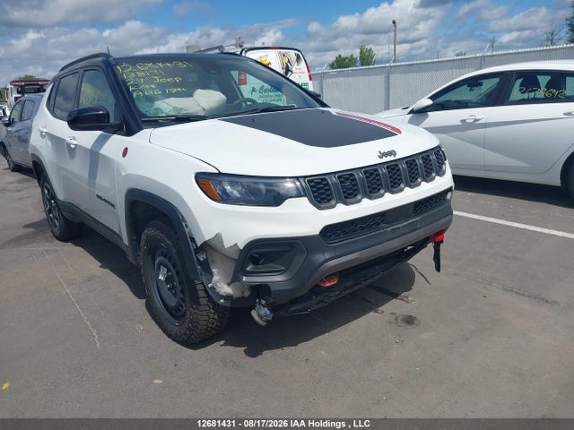 Jeep Compass Trailhawk 2024 3C4NJDDN8RT138191 zdjęcie główne