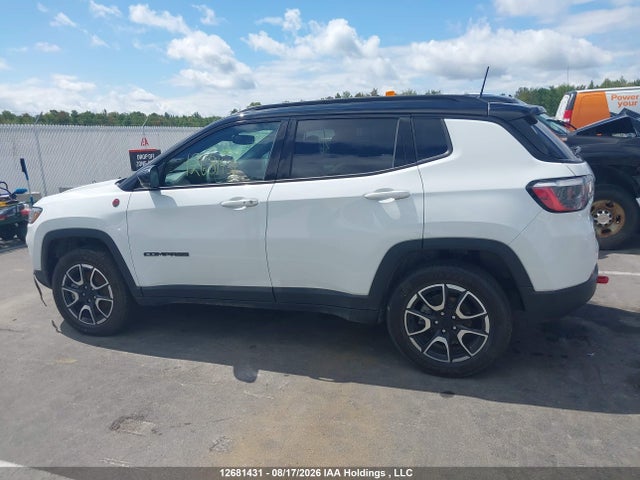 Jeep Compass Trailhawk 2024 3C4NJDDN8RT138191 Image 14