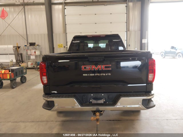GMC Sierra 1500 Pro 2023 1GTRUAED6PZ325111 Image 16