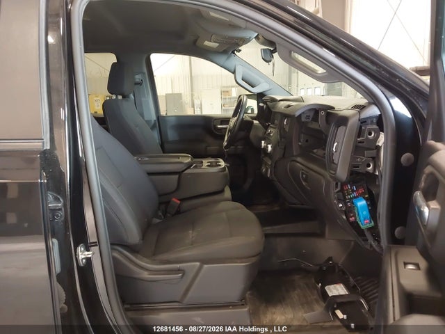 GMC Sierra 1500 Pro 2023 1GTRUAED6PZ325111 Image 5