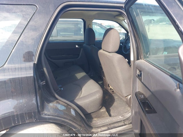 2010 Mazda Tribute Gx I4 მანქანა იყიდება აუქციონზე, vin: 4F2CY0C79AKM08100, აუქციონის ნომერი: 12681479