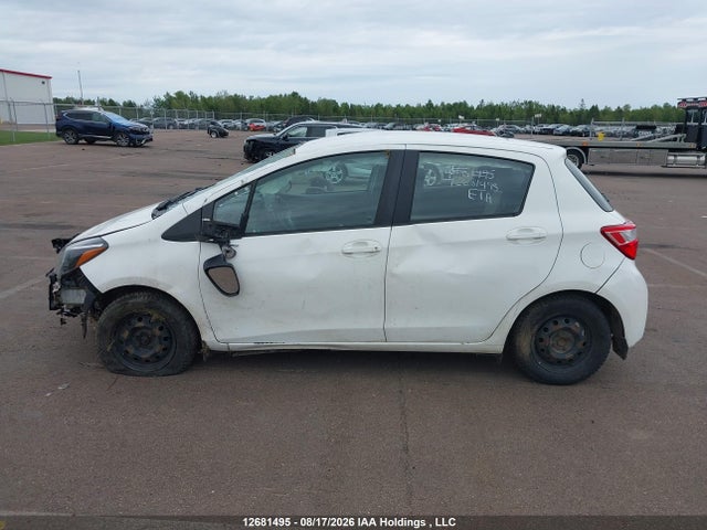 2018 Toyota Yaris Le მანქანა იყიდება აუქციონზე, vin: VNKKTUD31JA098048, აუქციონის ნომერი: 12681495