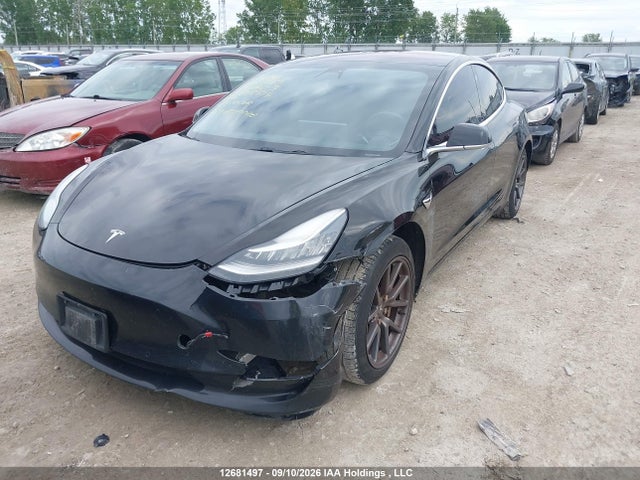 Продажа на аукционе авто 2018 Tesla Model 3, vin: 5YJ3E1EAXJF028574, номер лота: 12681497