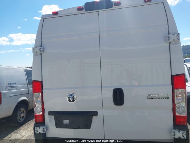 2025 Ram Promaster 2500 2500 High მანქანა იყიდება აუქციონზე, vin: 3C6LRVCG1SE540760, აუქციონის ნომერი: 12681507