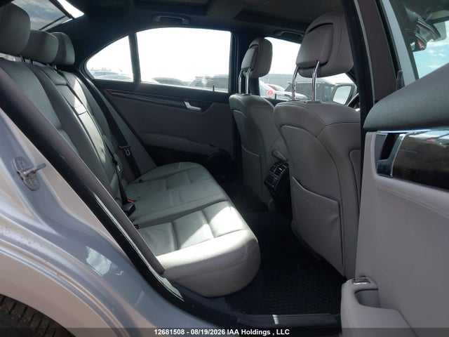 2008 Mercedes-benz C 350 4matic მანქანა იყიდება აუქციონზე, vin: WDDGF87X48F170780, აუქციონის ნომერი: 12681508