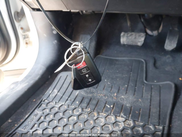2T3DFREV5HW687749 Toyota RAV4