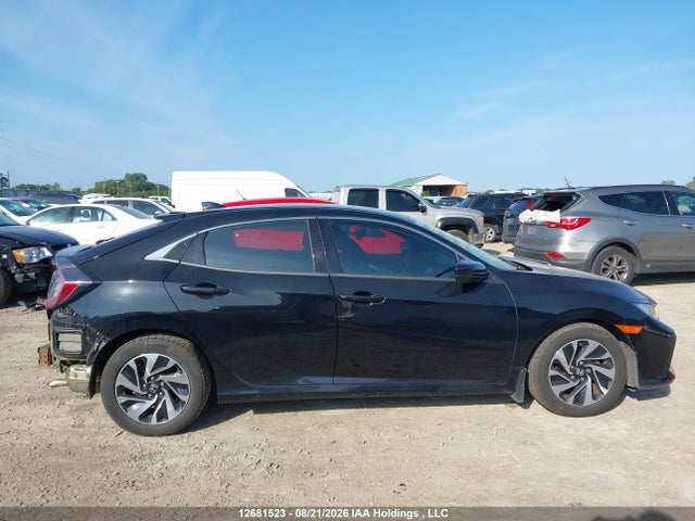 2018 Honda Civic მანქანა იყიდება აუქციონზე, vin: SHHFK7H25JU308043, აუქციონის ნომერი: 12681523