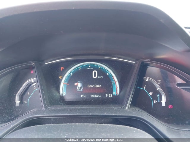 2018 Honda Civic მანქანა იყიდება აუქციონზე, vin: SHHFK7H25JU308043, აუქციონის ნომერი: 12681523