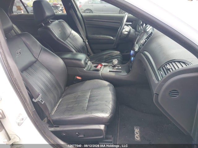 2012 Chrysler 300 S V6 მანქანა იყიდება აუქციონზე, vin: 2C3CCABG9CH306929, აუქციონის ნომერი: 12677540