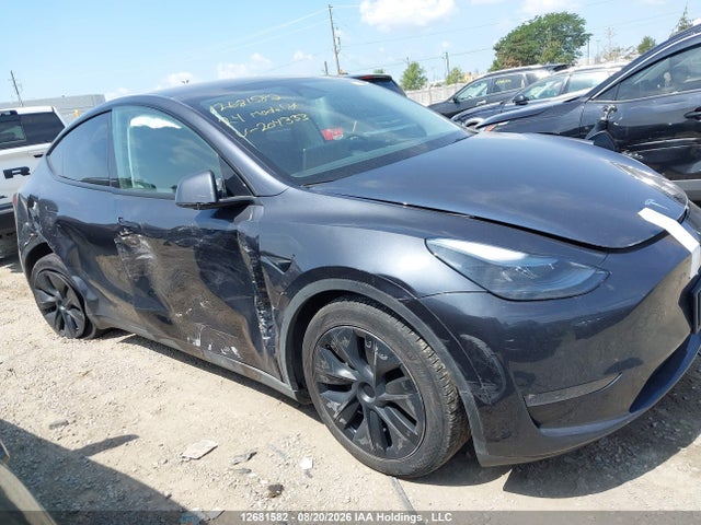 12681582 :رقم المزاد ، 7SAYGDEEXRF204333 vin ، 2024 Tesla Model Y Long Range مزاد بيع