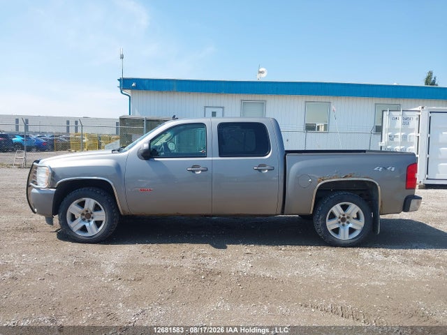 2007 Chevrolet Silverado K1500 Crew Cab მანქანა იყიდება აუქციონზე, vin: 2GCEK13Y571661836, აუქციონის ნომერი: 12681583