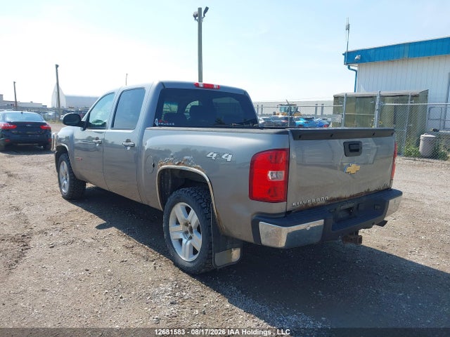 2007 Chevrolet Silverado K1500 Crew Cab მანქანა იყიდება აუქციონზე, vin: 2GCEK13Y571661836, აუქციონის ნომერი: 12681583