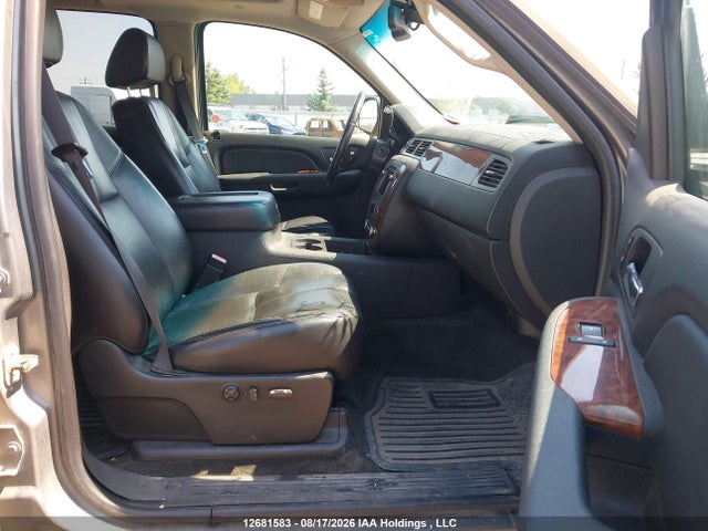 2007 Chevrolet Silverado K1500 Crew Cab მანქანა იყიდება აუქციონზე, vin: 2GCEK13Y571661836, აუქციონის ნომერი: 12681583