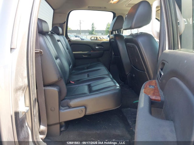 2007 Chevrolet Silverado K1500 Crew Cab მანქანა იყიდება აუქციონზე, vin: 2GCEK13Y571661836, აუქციონის ნომერი: 12681583
