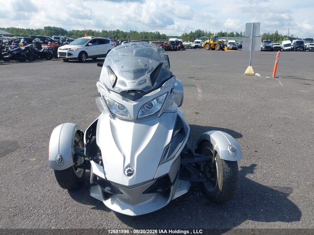 12681596 :رقم المزاد ، 2BXJBWC18AV001076 vin ، 2010 Can-am Spyder Roadster Rts مزاد بيع