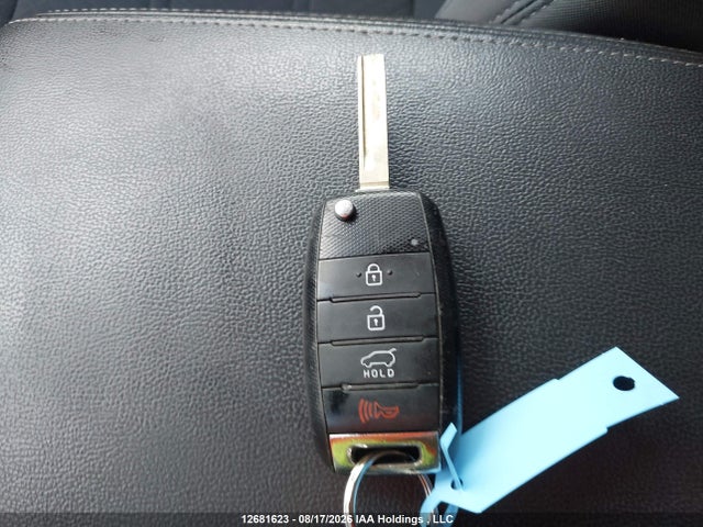 KIA Sorento 2017 5XYPGDA35HG316106 Image 11