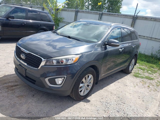KIA Sorento 2017 5XYPGDA35HG316106 Image 2