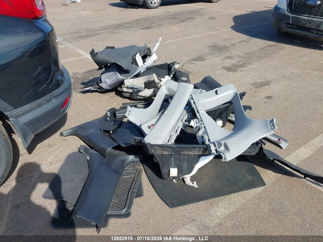 Honda CR-V LX 2019 2HKRW2H2XKH120658 Image 12
