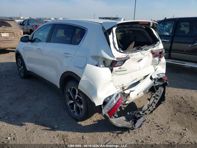 KIA Sportage Lx 2022 KNDPMCAC9N7946142 Image 3
