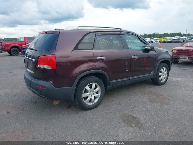 Продажа на аукционе авто 2011 Kia Sorento Lx, vin: 5XYKTCA16BG021506, номер лота: 12676802