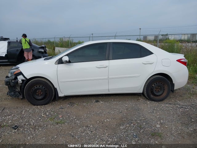 2015 Toyota Corolla მანქანა იყიდება აუქციონზე, vin: 2T1BURHE7FC246737, აუქციონის ნომერი: 12681672