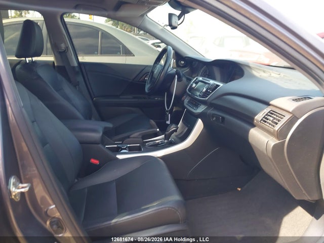 Honda Accord 2014 1HGCR2F84EA801366 Image 5