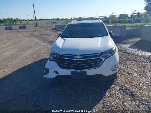 2018 Chevrolet Equinox Premier მანქანა იყიდება აუქციონზე, vin: 2GNAXVEV6J6129698, აუქციონის ნომერი: 12681675