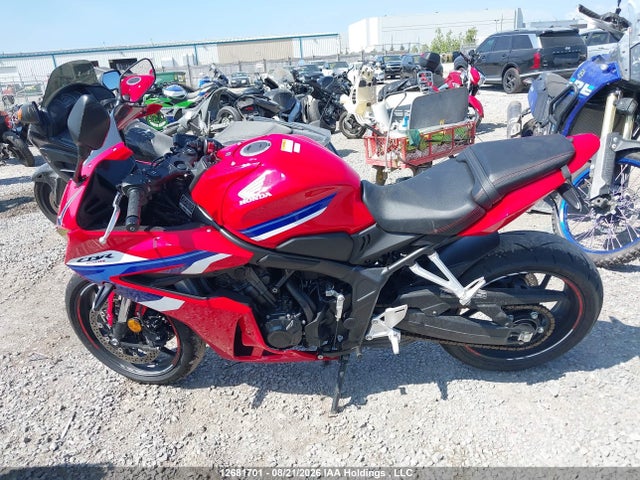 Honda CBR650 R 2025 MLHRH1564S5100303 Image 14