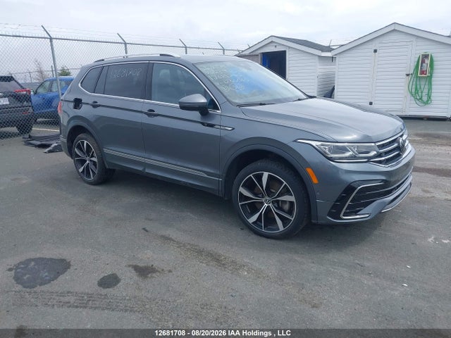 Volkswagen Tiguan Highline R-line 2023 3VV4B7AX7PM036065 головне зображення