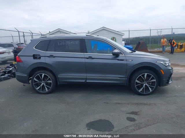3VV4B7AX7PM036065 Volkswagen Tiguan Highline R-line