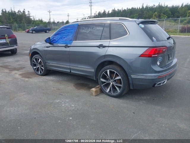 3VV4B7AX7PM036065 Volkswagen Tiguan Highline R-line