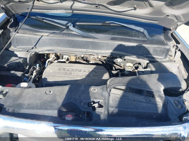 12681718 :رقم المزاد ، 5FNYF4H91BB503519 vin ، 2011 Honda Pilot Touring مزاد بيع