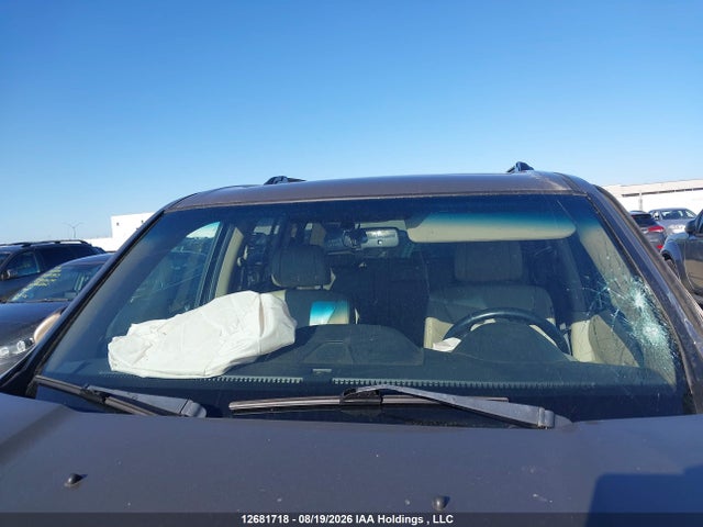 12681718 :رقم المزاد ، 5FNYF4H91BB503519 vin ، 2011 Honda Pilot Touring مزاد بيع