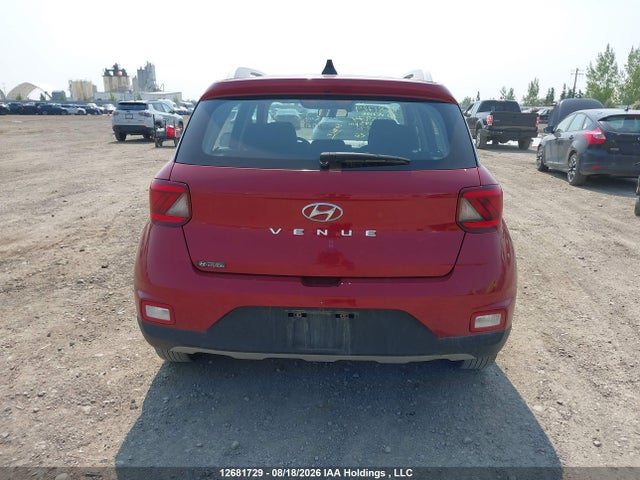 KMHRC8A39LU035974 Hyundai Venue Sel/denim