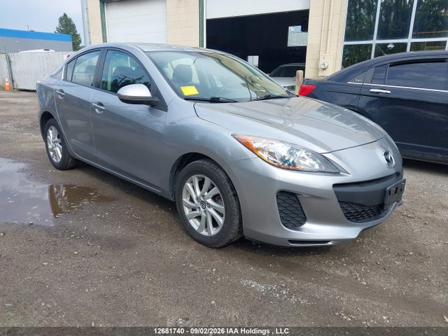 12681740 :رقم المزاد ، JM1BL1V77D1828882 vin ، 2013 Mazda 3 I مزاد بيع