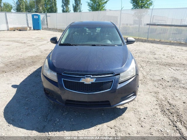 2011 Chevrolet Cruze Ls მანქანა იყიდება აუქციონზე, vin: 1G1PA5SH0B7182703, აუქციონის ნომერი: 12681748