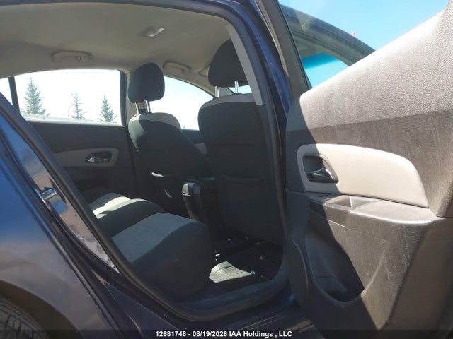 2011 Chevrolet Cruze Ls მანქანა იყიდება აუქციონზე, vin: 1G1PA5SH0B7182703, აუქციონის ნომერი: 12681748