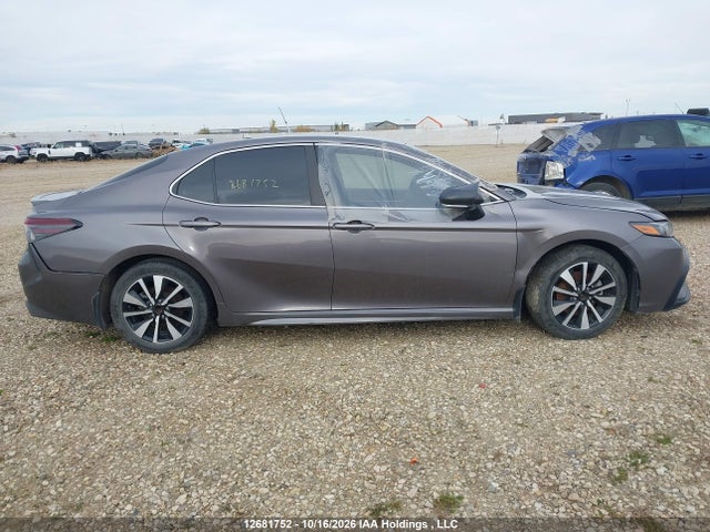 4T1G11AK0MU428176 Toyota CAMRY SE
