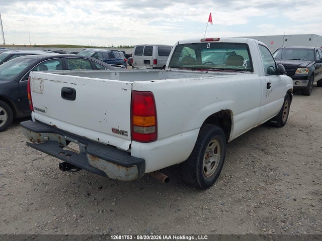 Продажа на аукционе авто 1999 Gmc New Sierra C1500, vin: 1GTEC14V2XE526961, номер лота: 12681753