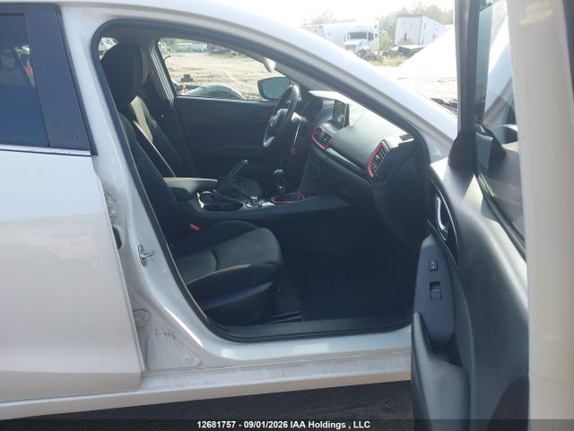 Mazda Mazda3 Gs-sky 2014 JM1BM1L77E1158493 Image 5