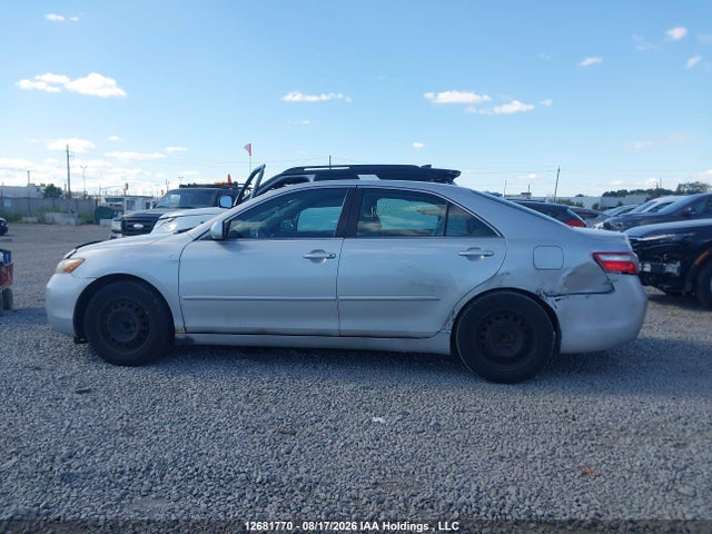 2007 Toyota Camry მანქანა იყიდება აუქციონზე, vin: 4T1BE46K07U622137, აუქციონის ნომერი: 12681770