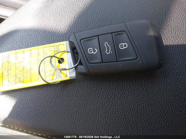 3VWE57BUXKM024769 Volkswagen JETTA SEL