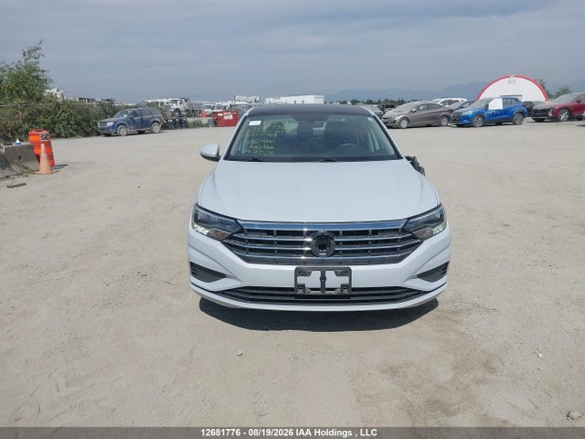 3VWE57BUXKM024769 Volkswagen JETTA SEL
