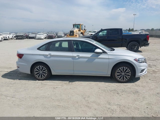 3VWE57BUXKM024769 Volkswagen JETTA SEL