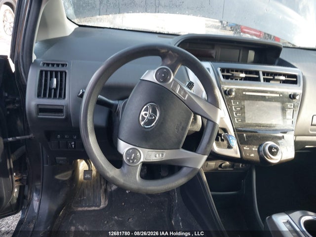 Toyota PRIUS V 2018 JTDZN3EU4JJ075723 Image 18