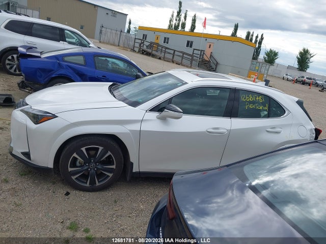 2025 Lexus Ux 300h მანქანა იყიდება აუქციონზე, vin: JTHUCJDH1S2004904, აუქციონის ნომერი: 12681781